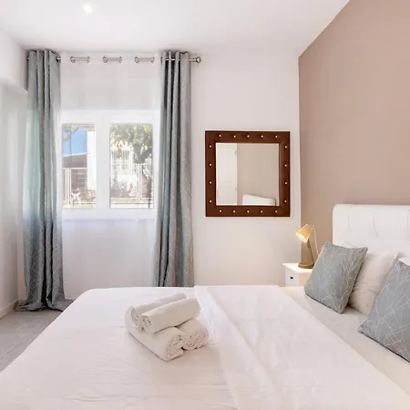 Brisas Do Mar * Porches (Algarve)