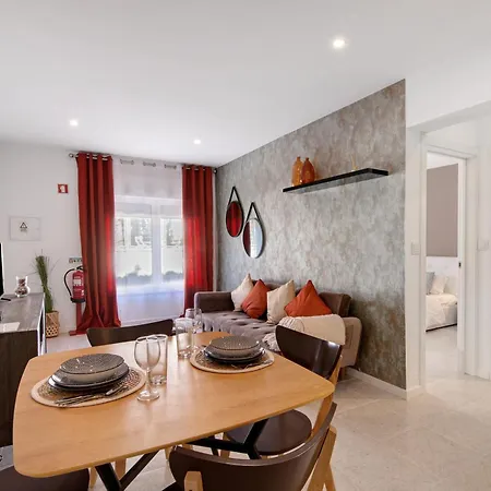 Brisas Do Mar * Porches (Algarve)